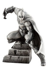 Batman: Arkham City - Batman - ARTFX+ - 1/10 - 10th Anniversary Limited Edition (Kotobukiya)ㅤ