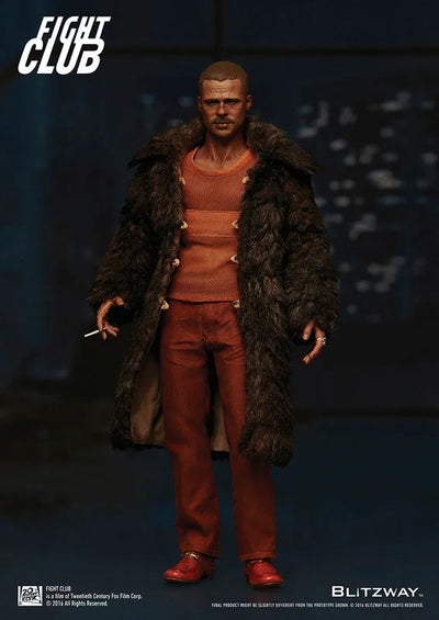 1/6 Collectible Figure - Brad Pitt as Tyler Durden Fur Coat Ver.ㅤ – Blitzway – ActionFigureBrasil — ângulo diferente