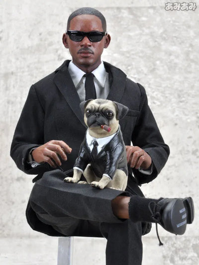 1/6 Real Masterpiece Collectible Figure - Men in Black 3: Will Smith as Agent Jㅤ – ENTERBAY – ActionFigure Brasil — acessórios