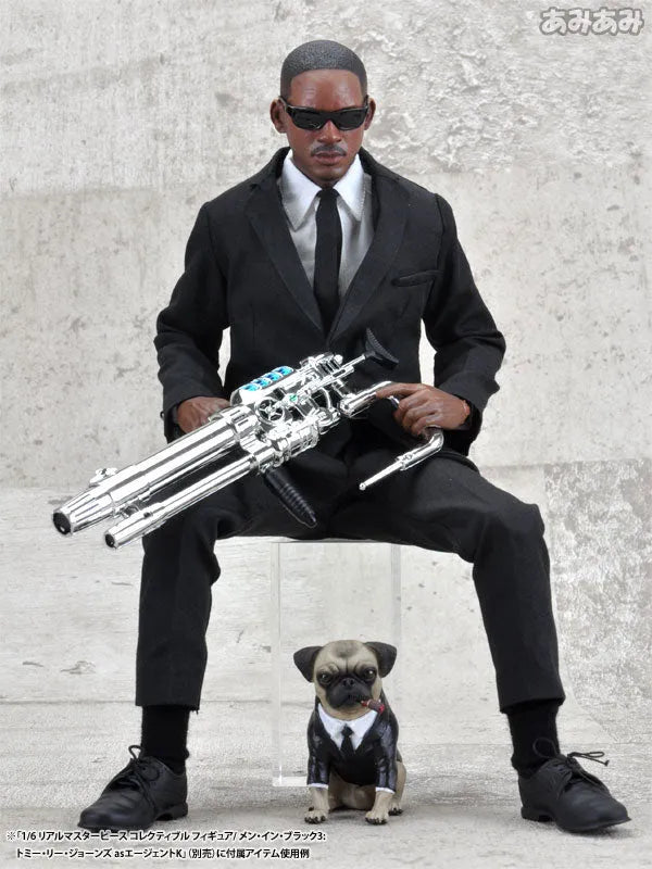 1/6 Real Masterpiece Collectible Figure - Men in Black 3: Will Smith as Agent Jㅤ – ENTERBAY – ActionFigure Brasil