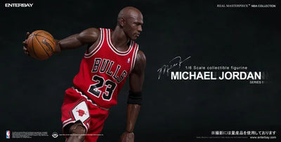 1/6 Real Masterpiece Collectible Figure NBA Collection Michael Jordan "I'm Legend #23" Load Uniform Ver.ㅤ – ENTERBAY – ActionFigure Brasil — close