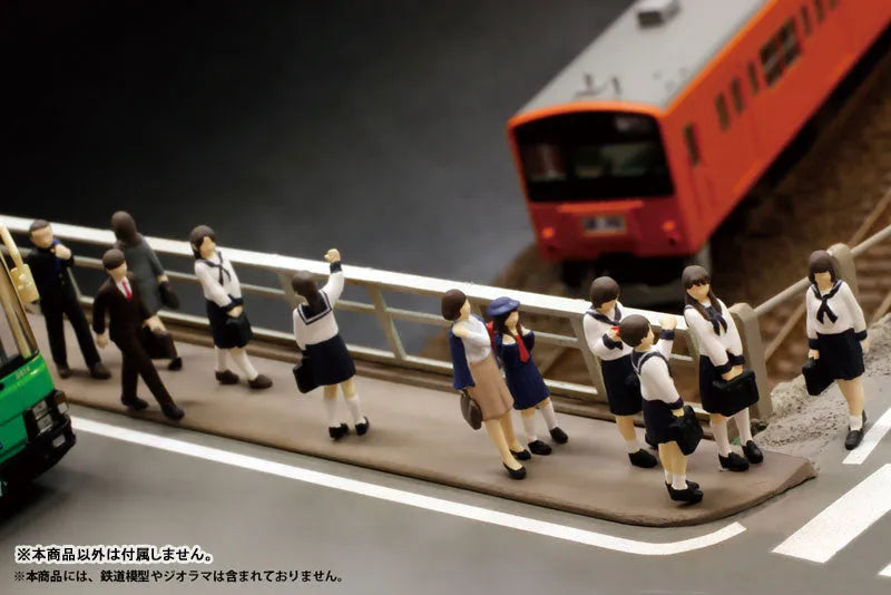 1/80 Super Mini Figure6 Bus Stop from that Day Setㅤ – PLUM – ActionFigure Brasil