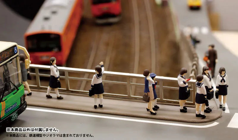 1/80 Super Mini Figure6 Bus Stop from that Day Setㅤ – PLUM – ActionFigure Brasil