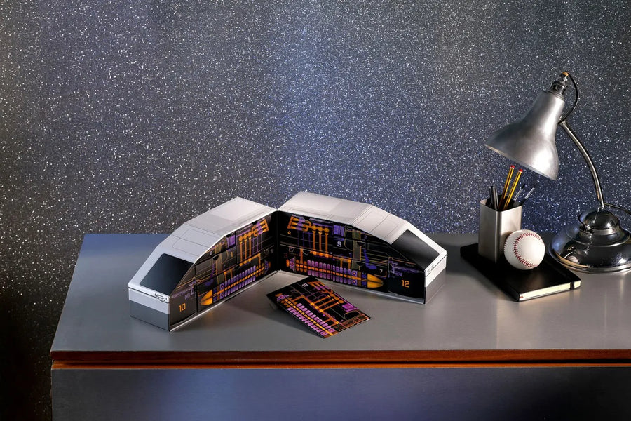 12 Days of Star Trek Advent Calendar - LIMITED EDITION: 1701 – Insight Editions – ActionFigure Brasil