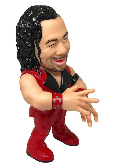 16d Sofubi Collection 004 WWE Shinsuke Nakamuraㅤ – Gantaku – ActionFigure Brasil — com base expositora