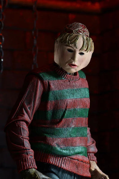 A Nightmare on Elm Street - 30th Anniversary Ultimate Freddy Krueger 7 Inch Action Figure(Released)ㅤ – Neca – ActionFigureBrasil — ambientada