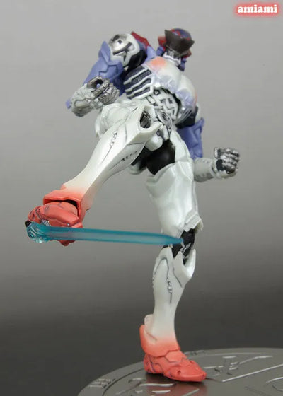 ACTION WORKS - Blassreiter BR-02 Gerd Blassreiter Action FIgureㅤ – Puella Magi Madoka Magica – ActionFigureBrasil — ângulo diferente