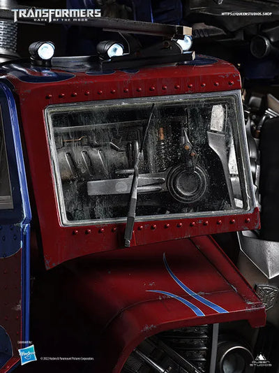 Iron Spider-Man 1/1 Life-size Bust