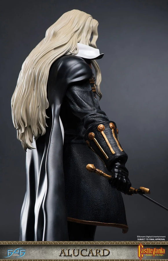 Alucard - LIMITED EDITION: 700 – First 4 Figures – ActionFigure Brasil