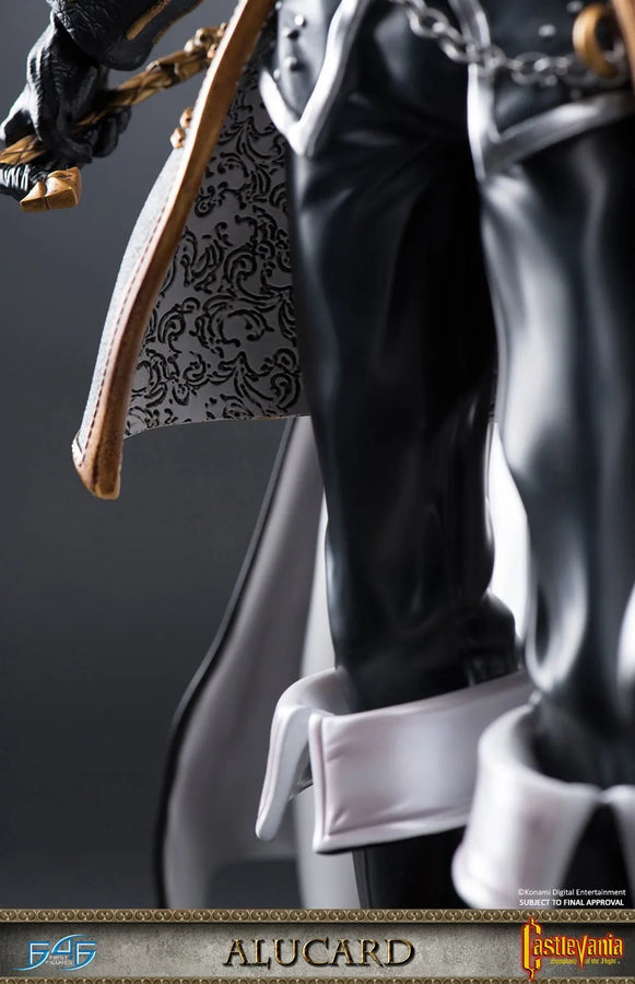 Alucard - LIMITED EDITION: 700 – First 4 Figures – ActionFigure Brasil