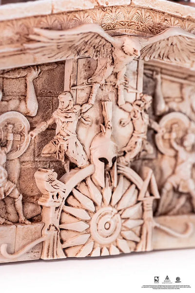 Animus Kassandra - LIMITED EDITION: 2000 – PureArts – ActionFigure Brasil — com base expositora