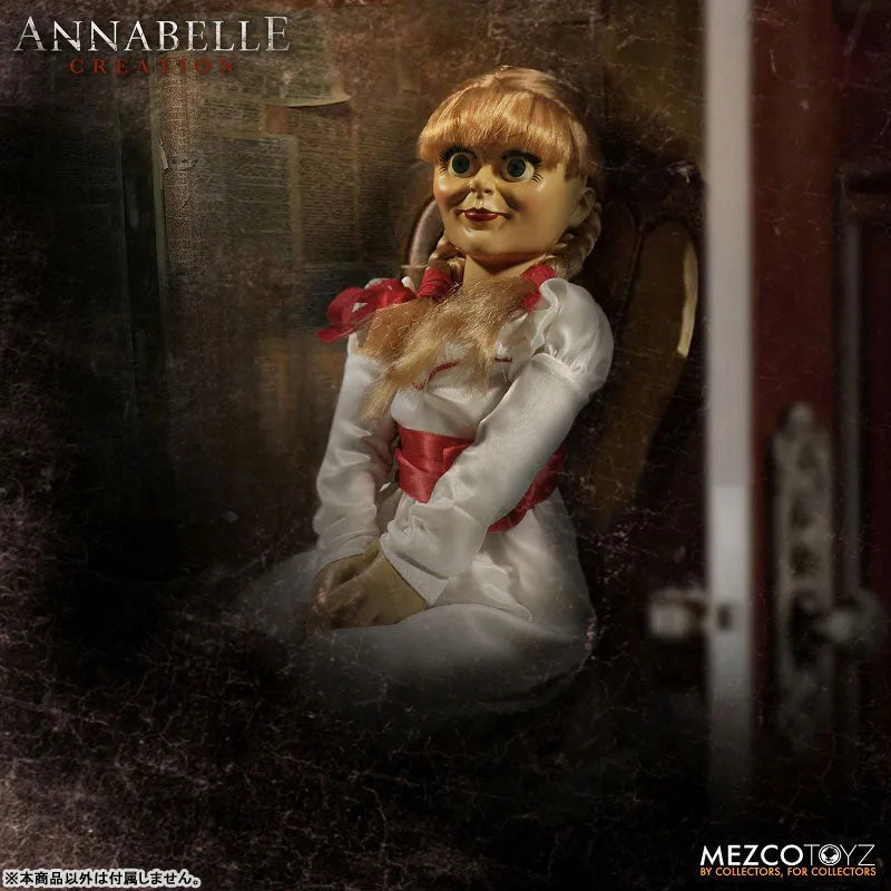 Annabelle: Creation - Annabelle Doll Prop Replicaㅤ – Mezco – ActionFigure Brasil