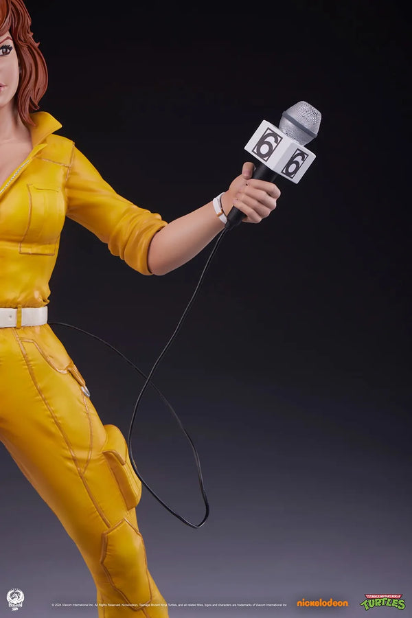 April O’Neil - LIMITED EDITION: 400 – PCS – ActionFigure Brasil