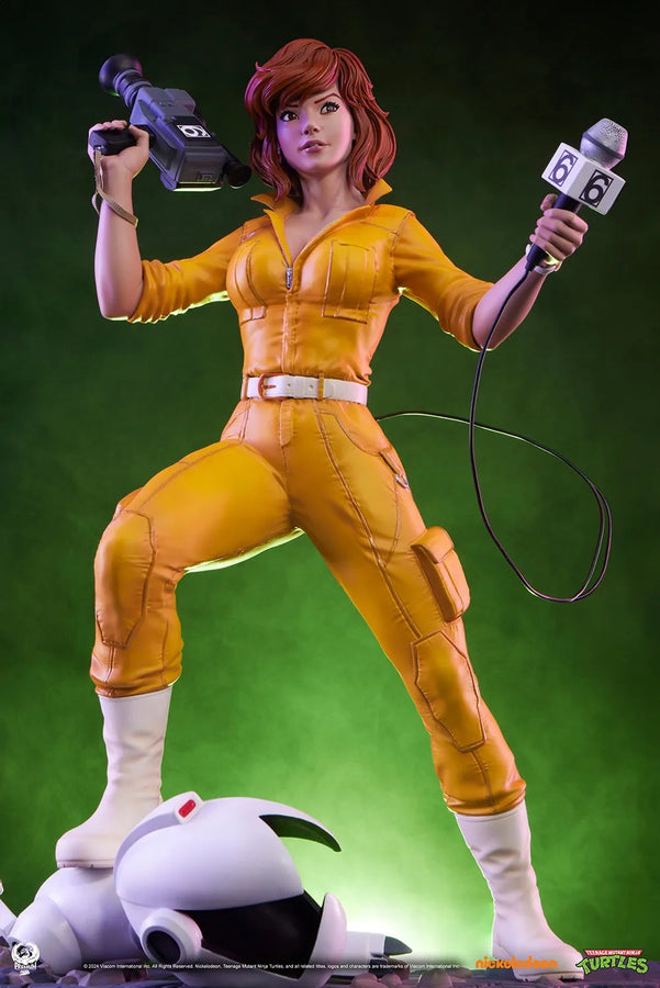 April O’Neil - LIMITED EDITION: 400 – PCS – ActionFigure Brasil