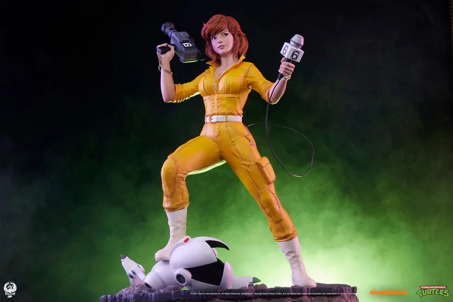 April O’Neil - LIMITED EDITION: 400 – PCS – ActionFigure Brasil
