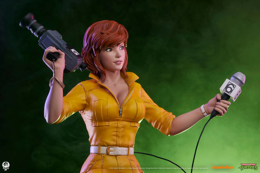 April O’Neil - LIMITED EDITION: 400 – PCS – ActionFigure Brasil