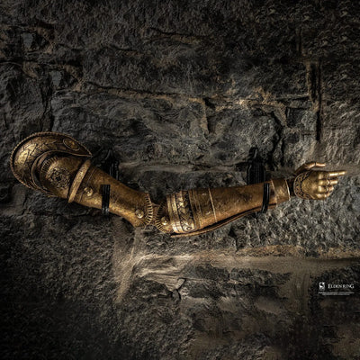 Arm of Malenia - LIMITED EDITION: 3500 – PureArts – ActionFigure Brasil — iluminação de estúdio