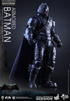 Armored Batman Black Chrome Version (Exclusive) (Mms356)