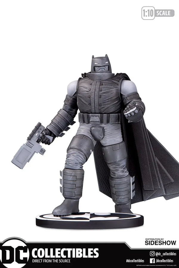 Armored Batman - LIMITED EDITION: 5000 – DC Direct – ActionFigure Brasil