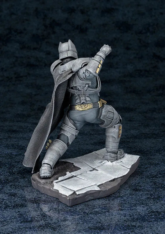 ARTFX+ - Batman vs Superman Dawn of Justice: Batman DAWN OF JUSTICE 1/10ㅤ – Kotobukiya – ActionFigure Brasil