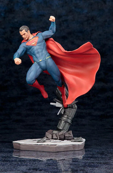 ARTFX+ - Batman vs Superman Dawn of Justice: Superman DAWN OF JUSTICE 1/10ㅤ – Kotobukiya – ActionFigureBrasil