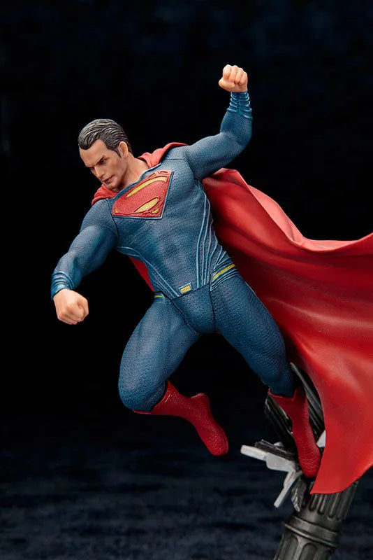 ARTFX+ - Batman vs Superman Dawn of Justice: Superman DAWN OF JUSTICE 1/10ㅤ – Kotobukiya – ActionFigureBrasil