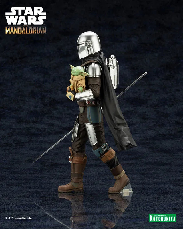 ARTFX+ Mandalorian - Mandalorian & Grogu with Beskar Spear - 1/10 (Kotobukiya)ㅤ – Kotobukiya – ActionFigureBrasil