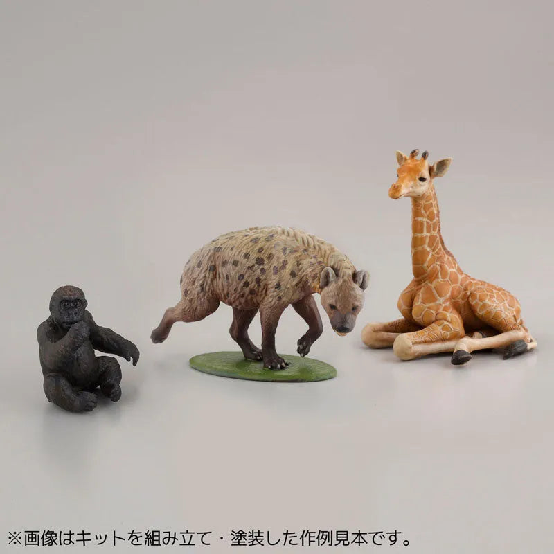 ARTPLA Zookeepers and Baby Gorilla Set 6Pack BOXㅤ – Kaiyodo – ActionFigureBrasil