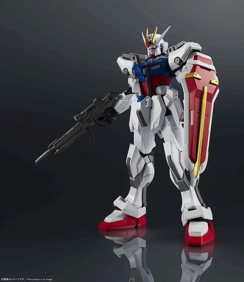 Bandai Gundam Universe GAT-X105 Strike Gundam Figure (Gundam SEED)ㅤ – Bandai Spirits – ActionFigure Brasil