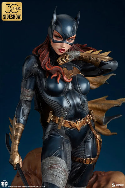 Batgirl - LIMITED EDITION: 2200 – Sideshow Collectibles – ActionFigure Brasil — embalagem
