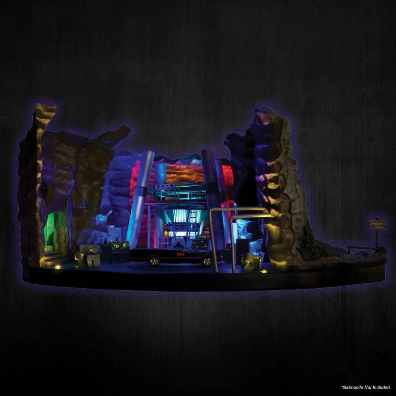 Batman 1966 TV Series - Bat Cave Sculptureㅤ – Puella Magi Madoka Magica – ActionFigureBrasil