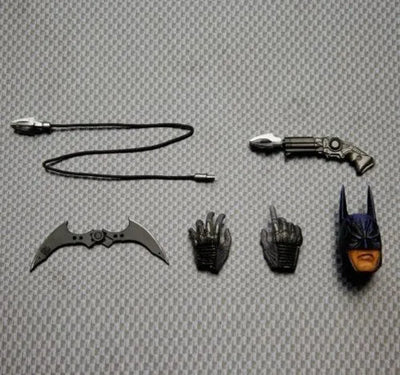 Batman: Arkham City - Batman - Play Arts Kai (Square Enix)ㅤ – Square Enix – ActionFigure Brasil — embalagem