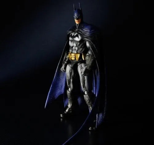 Batman: Arkham City - Batman - Play Arts Kai (Square Enix)ㅤ – Square Enix – ActionFigure Brasil