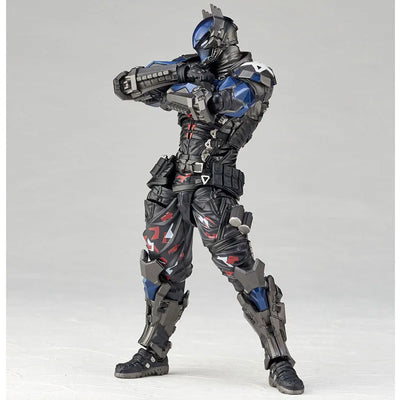 Batman: Arkham Knight - Arkham Knight - Red Hood - Amazing Yamaguchi No.024 - Revoltech (Kaiyodo)ㅤ – Kaiyodo – ActionFigureBrasil — ângulo diferente