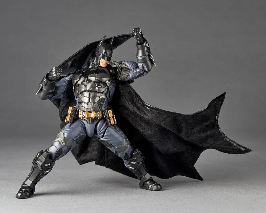 Batman: Arkham Knight - Batman - Amazing Yamaguchi - Revoltech - Arkham Knight Ver. (Kaiyodo) [Shop Exclusive]ㅤ – Kaiyodo – ActionFigureBrasil