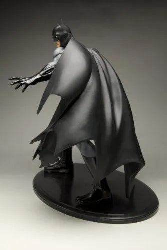 Batman - ARTFX Statue - 1/6 - Black Costume (Kotobukiya)ㅤ – Kotobukiya – ActionFigureBrasil
