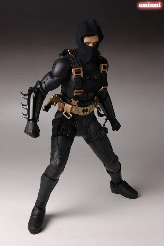 Batman Begins - Batman - 1/6 - GenX Core (Takara Tomy)ㅤ – Takara Tomy – ActionFigureBrasil