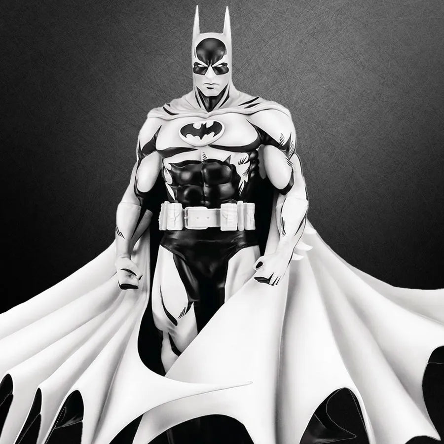 Batman Black & White Version (PX Exclusive) - LIMITED EDITION: 2000 (Black & White Version) – PureArts – ActionFigure Brasil