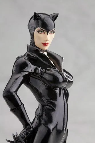 Batman - Catwoman - DC Comics New 52 ARTFX+ - 1/10 (Kotobukiya)ㅤ – Kotobukiya – ActionFigureBrasil