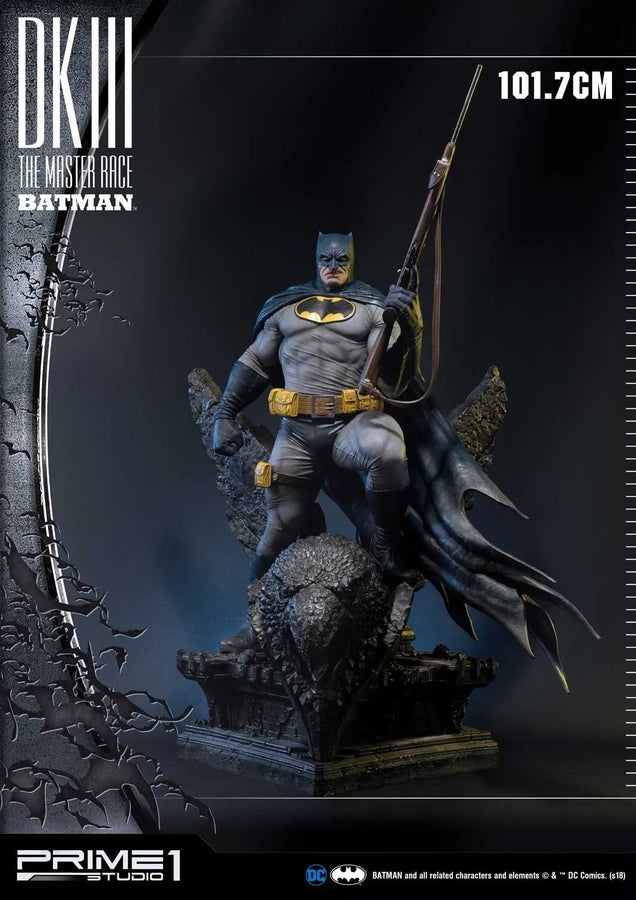 Batman (Deluxe Version) Batman Dark Knight III The Master Race (Comics) – Prime1Studio – ActionFigure Brasil