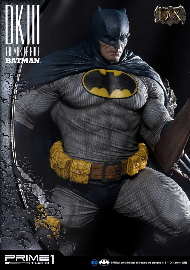 Batman (Deluxe Version) Batman Dark Knight III The Master Race (Comics) – Prime1Studio – ActionFigure Brasil