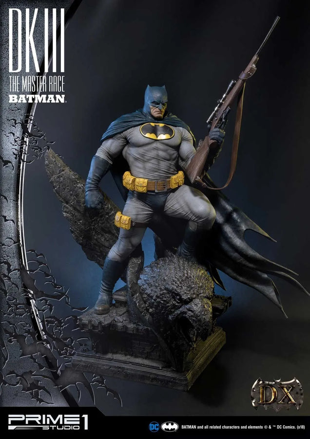 Batman (Deluxe Version) Batman Dark Knight III The Master Race (Comics) – Prime1Studio – ActionFigure Brasil