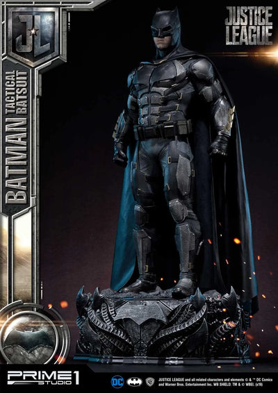 Batman (Deluxe Version) Justice League (Film) – Prime1Studio – ActionFigure Brasil