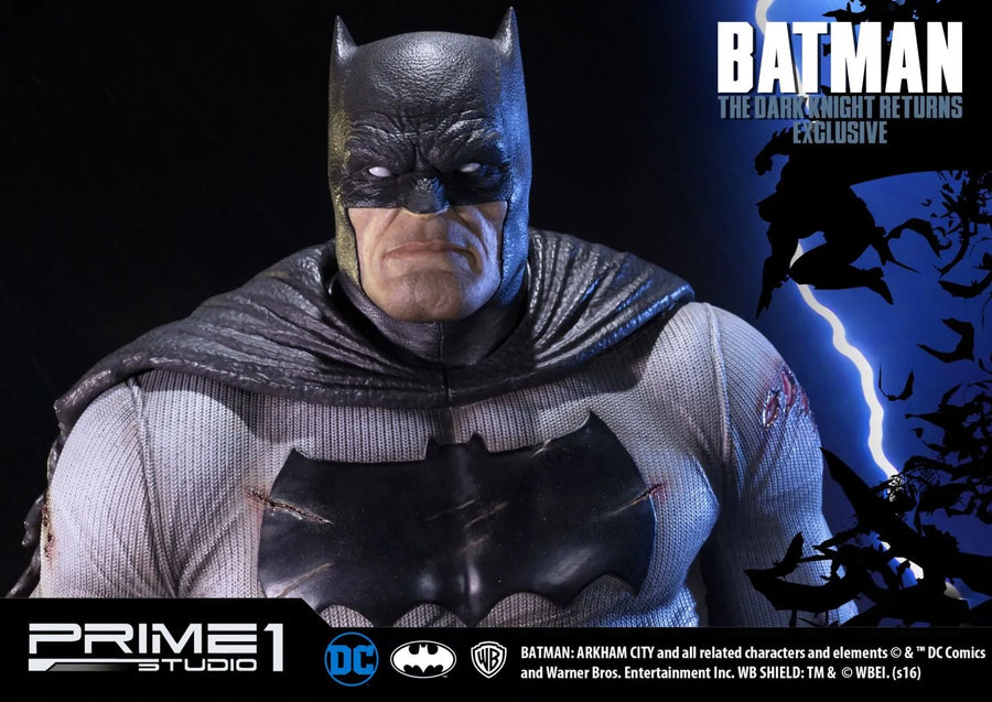 Batman (Exclusive Version) Batman: Arkham City (The Dark Knight Returns) – Prime1Studio – ActionFigure Brasil