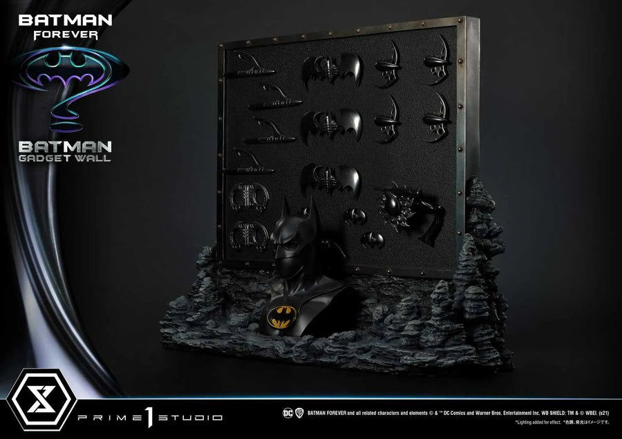 Batman Gadget Wall (Regular Version) Batman Forever – Prime1Studio – ActionFigure Brasil
