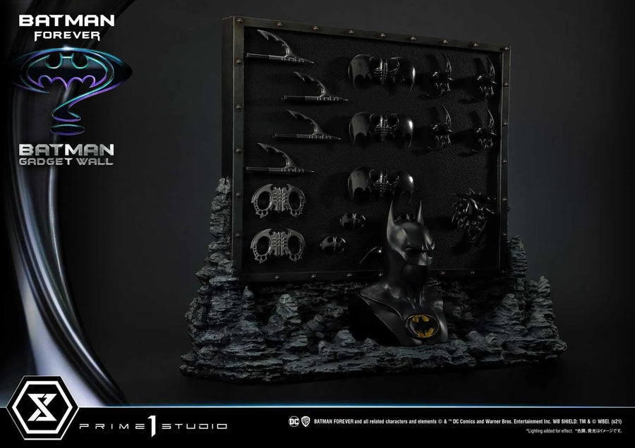 Batman Gadget Wall (Regular Version) Batman Forever – Prime1Studio – ActionFigure Brasil
