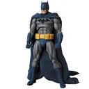 Batman: Hush - Batman - Bruce Wayne - Mafex No.105 (Medicom Toy)ㅤ – Medicom Toy As Manufacturer – ActionFigure Brasil