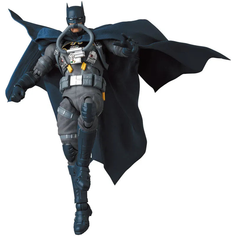 Batman: Hush - Batman - Mafex No.166 - Stealth Jumper (Medicom Toy)ㅤ – Medicom Toy – ActionFigure Brasil