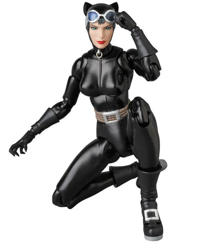 Batman: Hush - Catwoman - Mafex No. 123 (Medicom Toy)ㅤ – Medicom Toy – ActionFigure Brasil — iluminação de estúdio