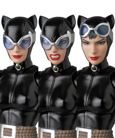 Batman: Hush - Catwoman - Mafex No. 123 (Medicom Toy)ㅤ – Medicom Toy – ActionFigure Brasil — acessórios